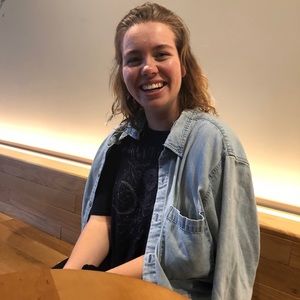 Meet your Posher, Madelyn